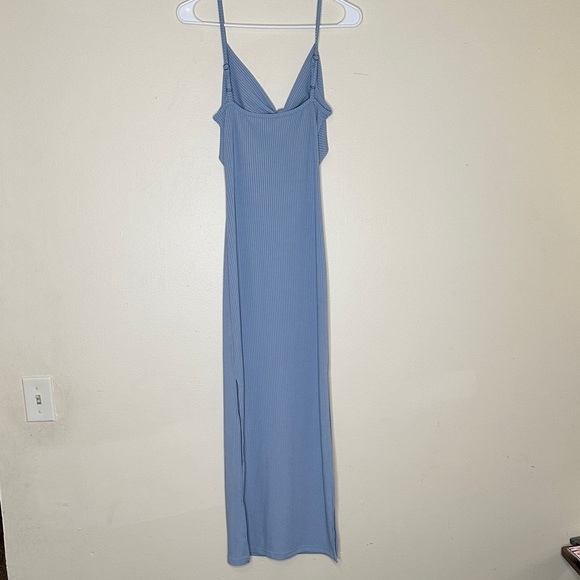 Chic Blue Maxi Dress for Women - Picture 3 of 5